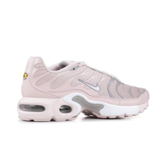 nike air max plus tn barely rose